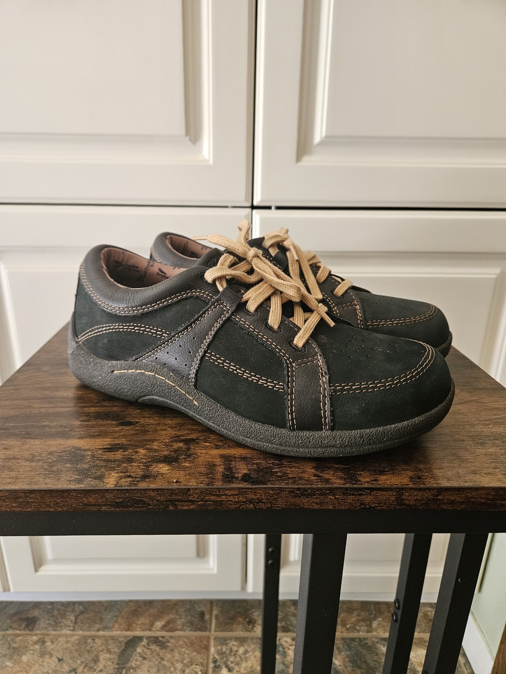 Barefoot Freedom Wide Geneva Black Brown Suede Comfort Sneakers Neutral Normcore